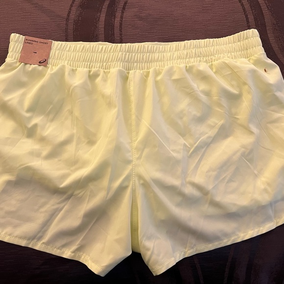 Brand ASICS new neon shorts. - Picture 3 of 4